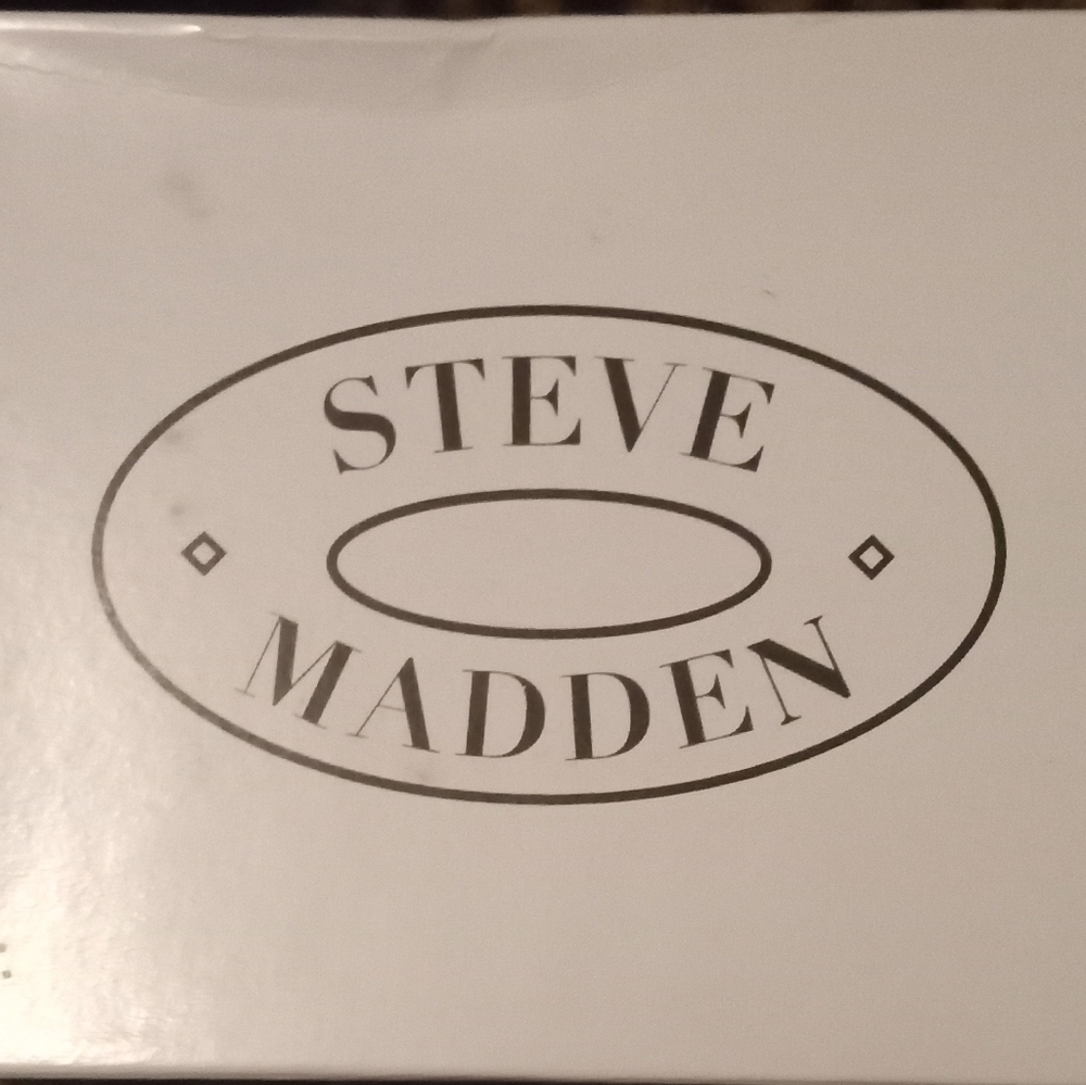 Steve Madden never worn Philip Leopard 8.5 shoes